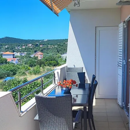 Tri Srca Apartment *